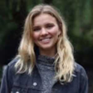 Meet your Posher, Lily